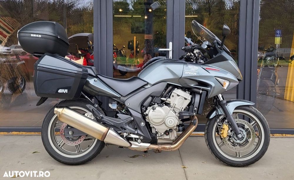 Honda CBF 600S - 6
