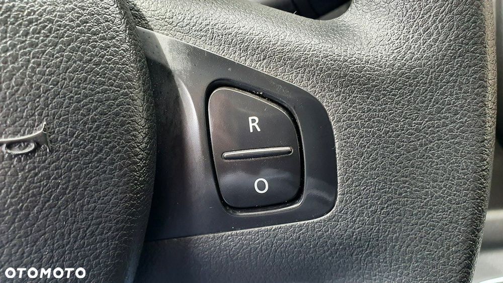 Opel Vivaro - 24