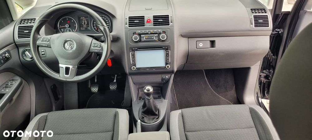 Volkswagen Touran 1.6 TDI DPF BlueMotion Technology Cup - 14
