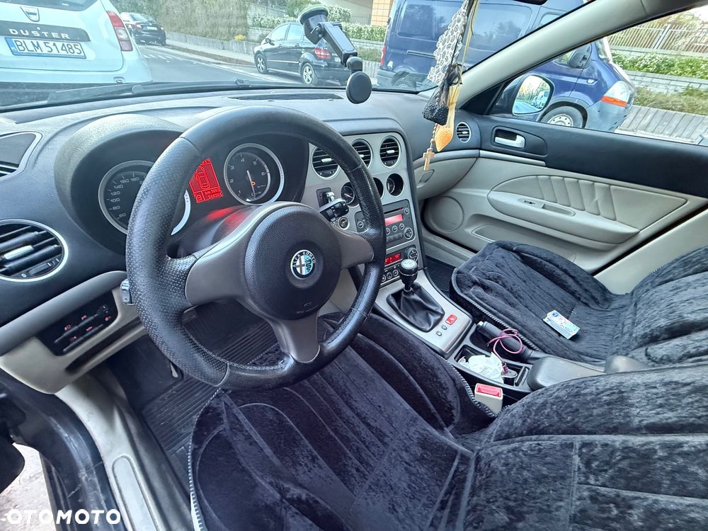 Alfa Romeo 159 1.9 JTDM 16V DPF - 12