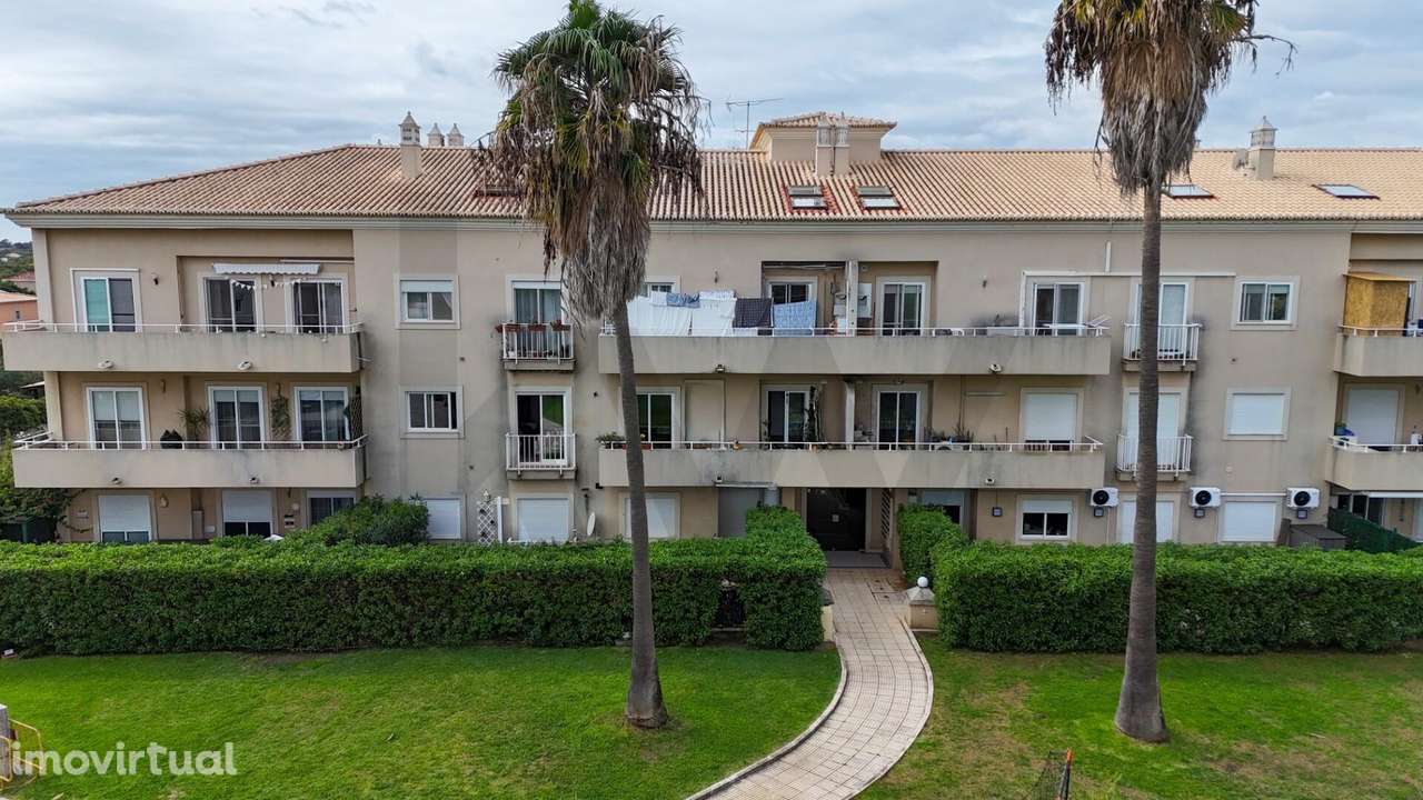 Apartamento T2 na Urbanização Cerro Azul – Conforto, Lazer e Localizaç - Grande imagem: 2/37