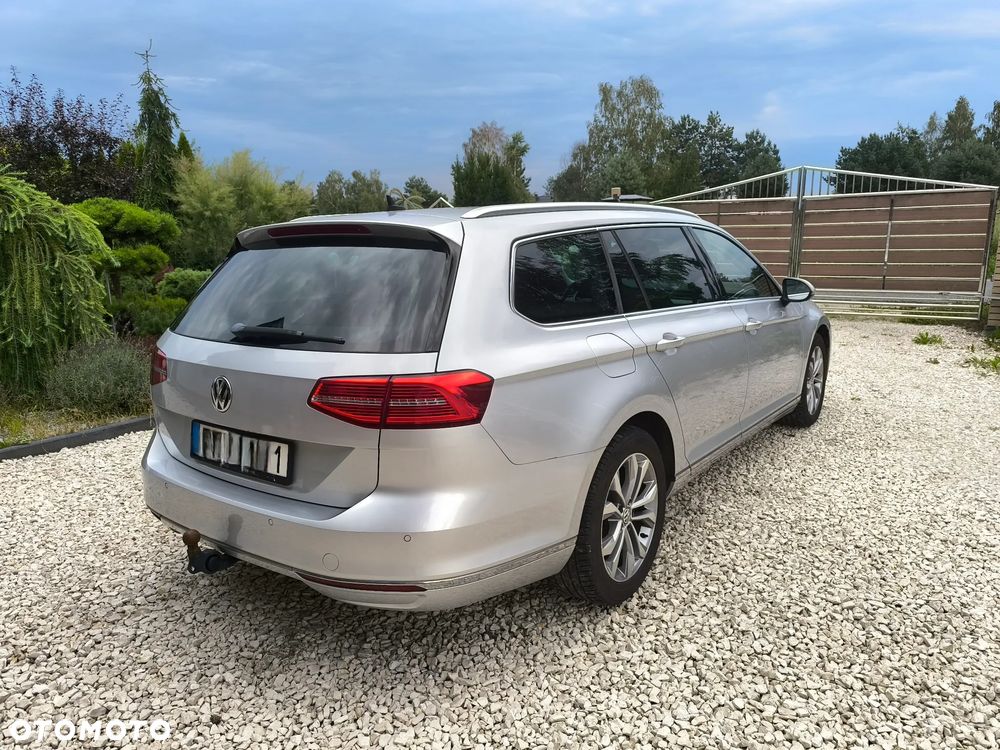 Volkswagen Passat 2.0 TDI SCR Highline - 5