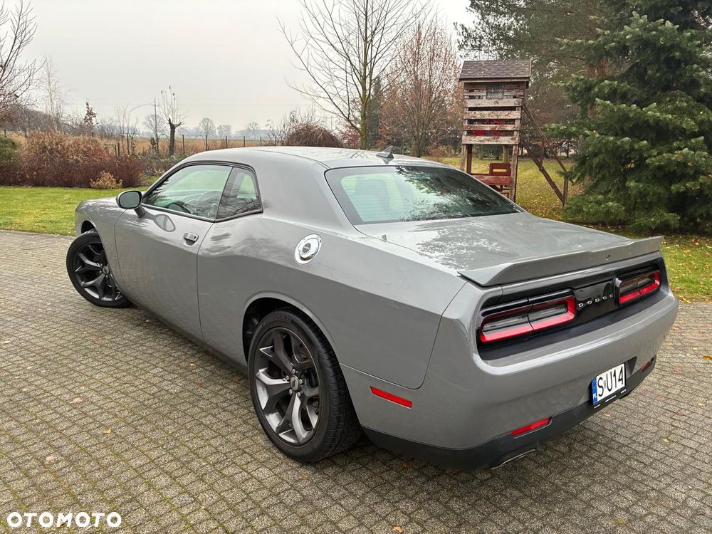Dodge Challenger 3.6 SXT Plus - 4