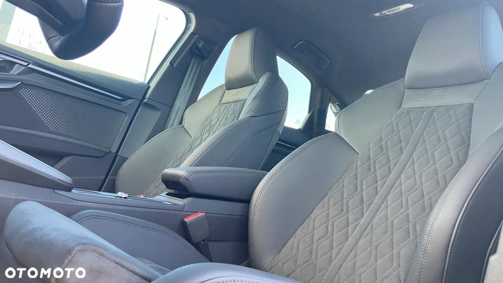 Audi RS3 Limousine - 20