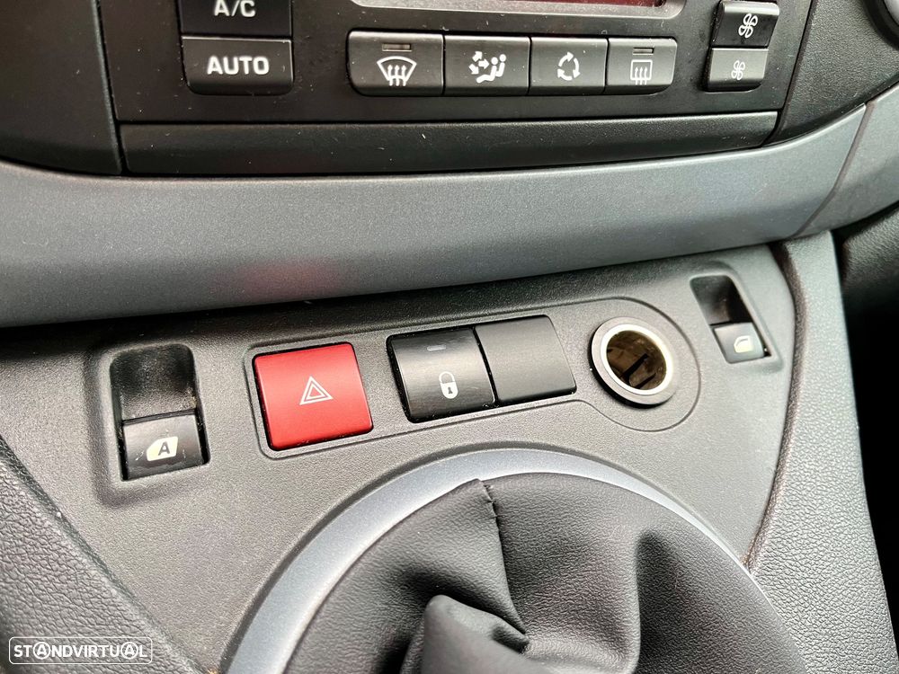 Citroën Berlingo 1.6 e-HDi Exclusive - 35