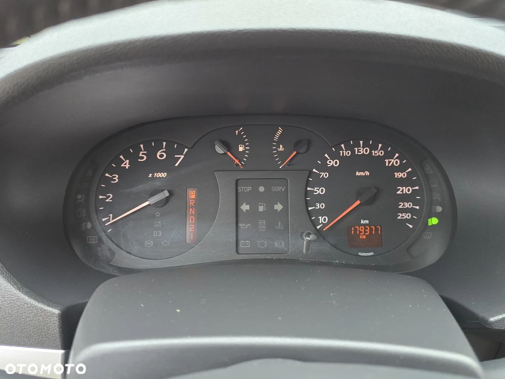 Renault Thalia 1.6 16V All Inclusive - 15