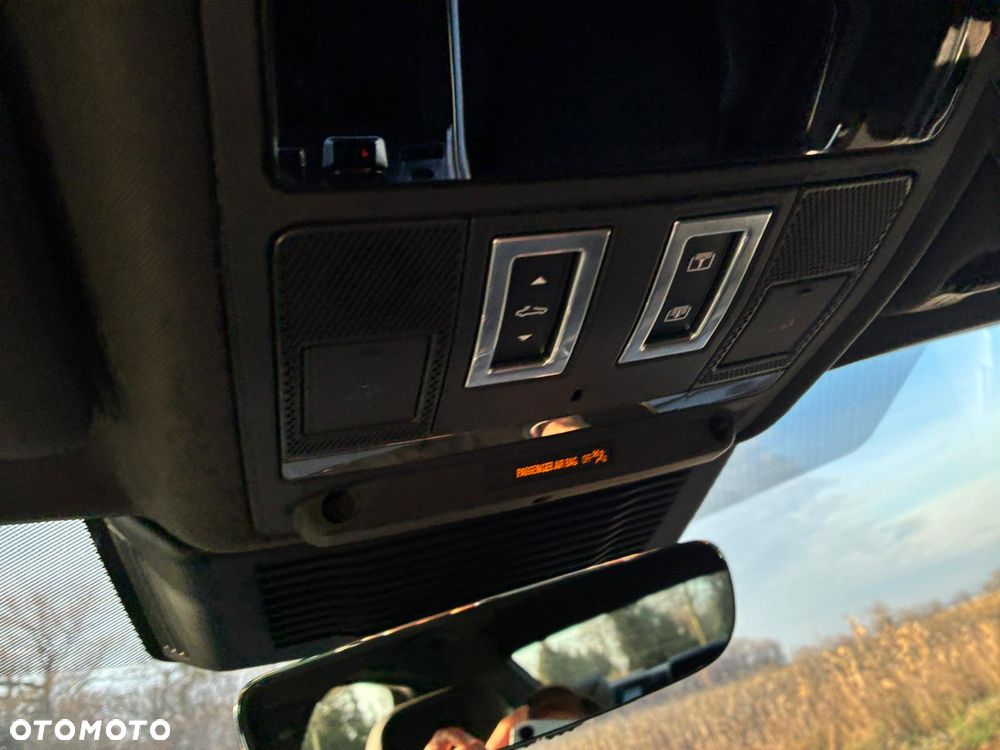 Land Rover Discovery Sport P250 R-Dynamic S - 18