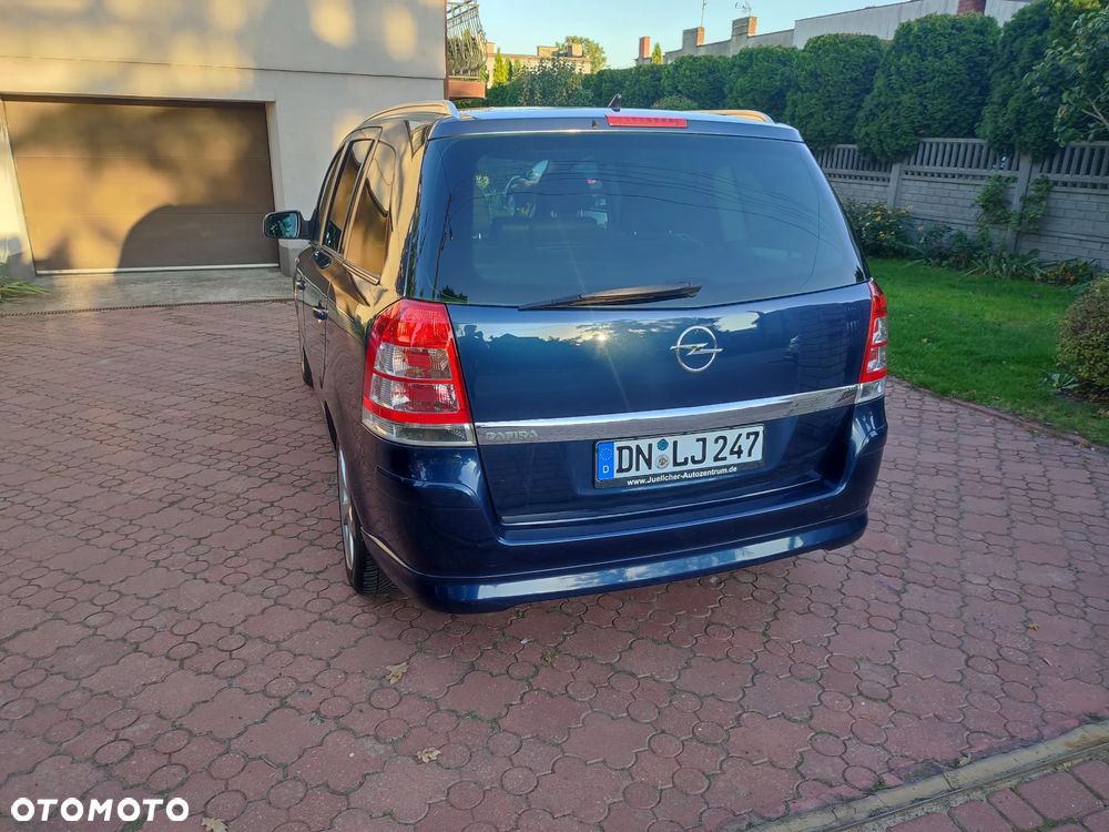 Opel Zafira - 20
