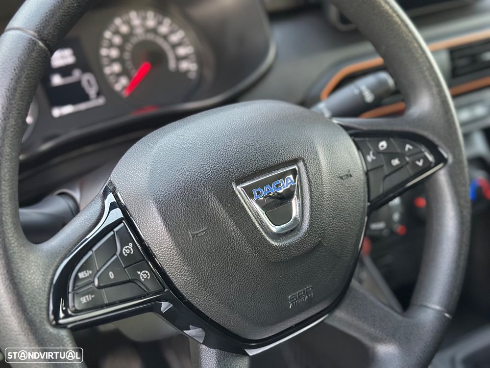 Dacia Sandero - 16