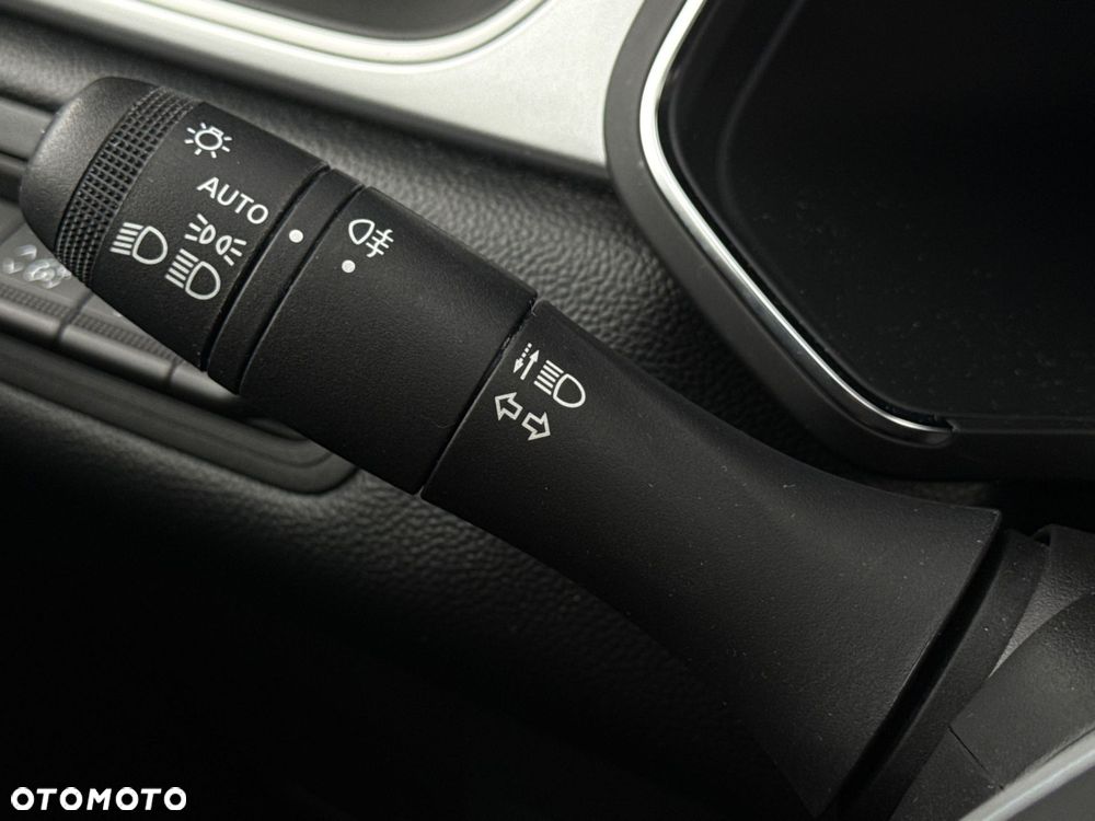 Renault Captur - 36