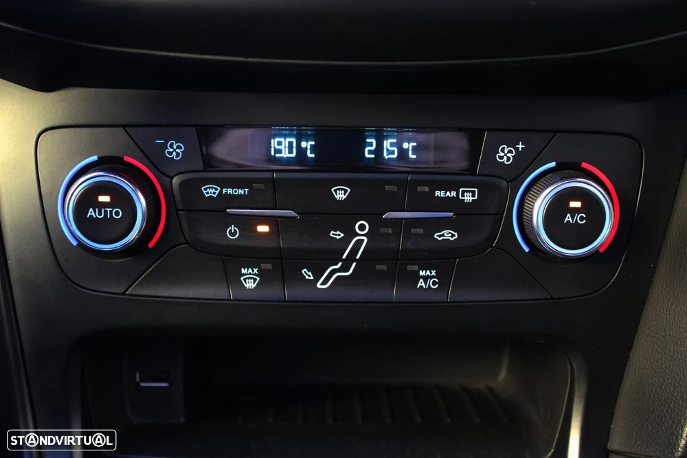 Ford Focus 2.3 EcoBoost S&S 4WD RS - 40