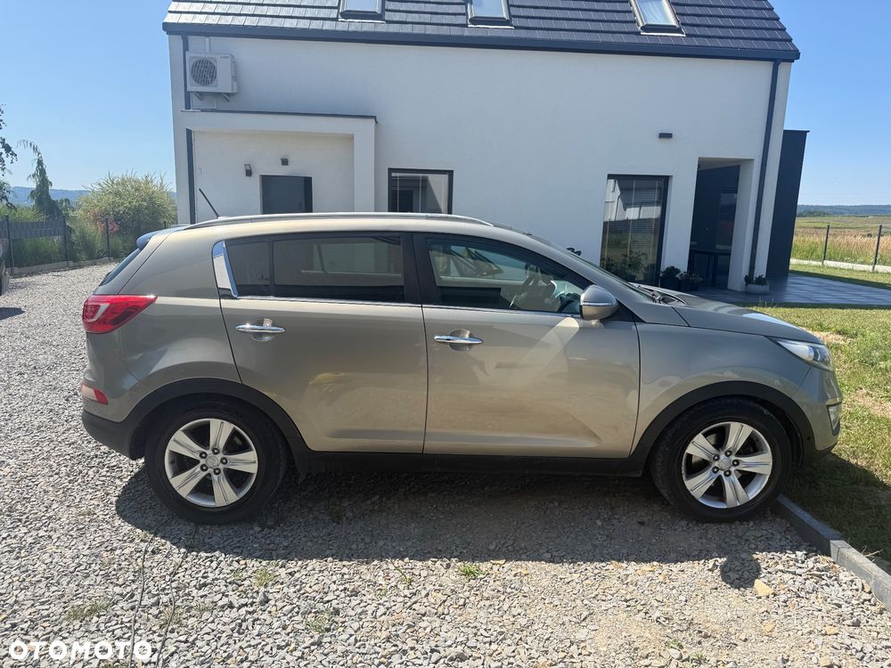 Kia Sportage 2,0 CRDI AWD Vision - 3