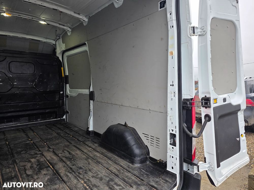 Ford TRANSIT - 22