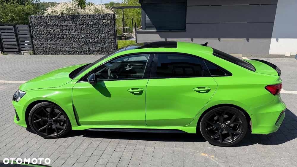 Audi RS3 Limousine - 4