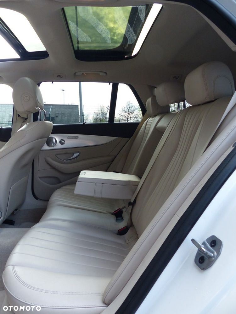 Mercedes-Benz Klasa E 350 d 4-Matic All-Terrain - 18