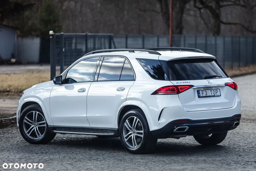 Mercedes-Benz GLE 300 d 4-Matic - 17