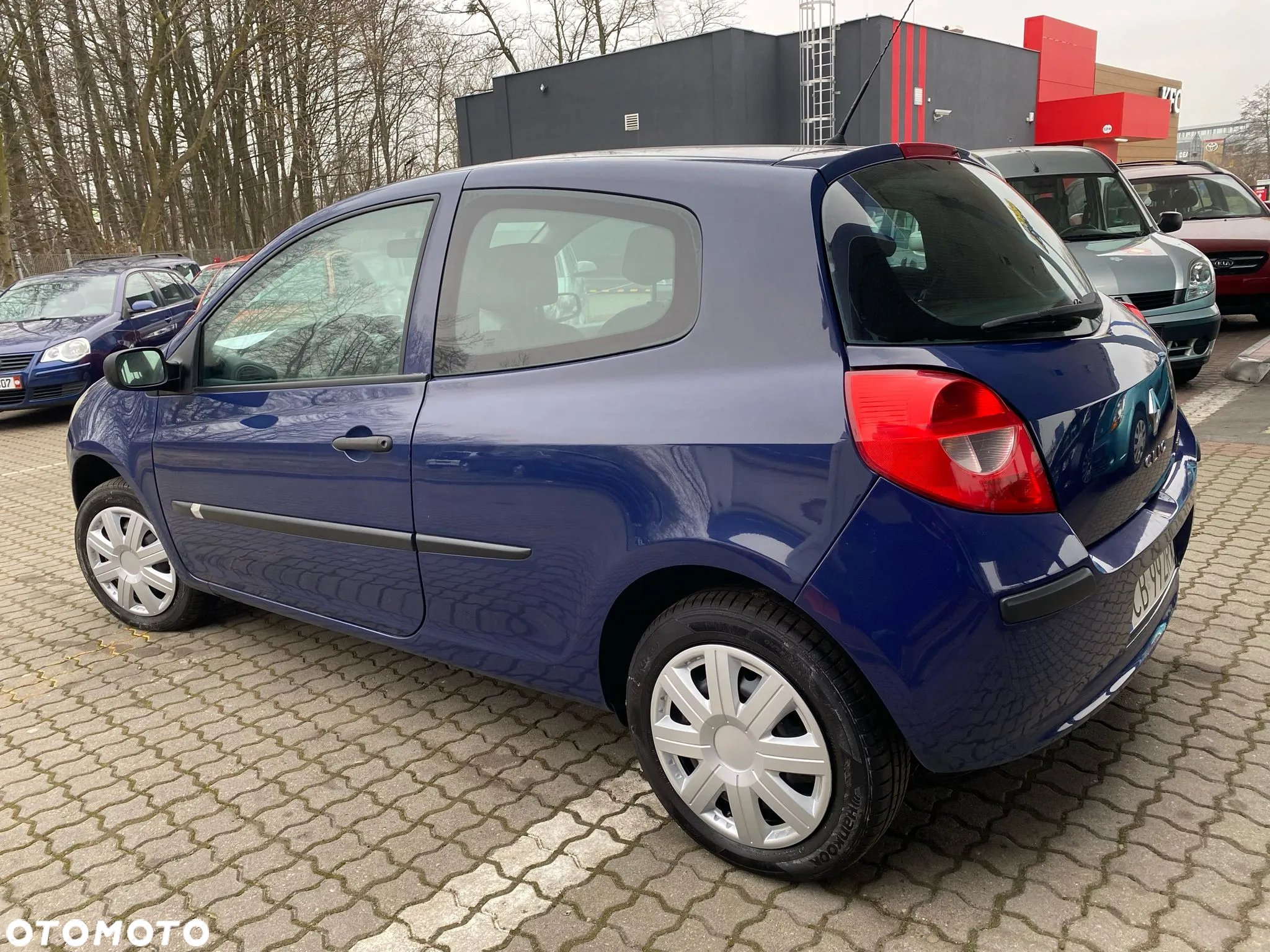Renault Clio 1.2 16V Authentique - 19
