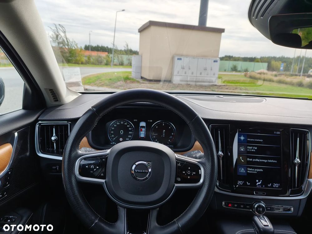 Volvo V90 D4 AWD Inscription - 17