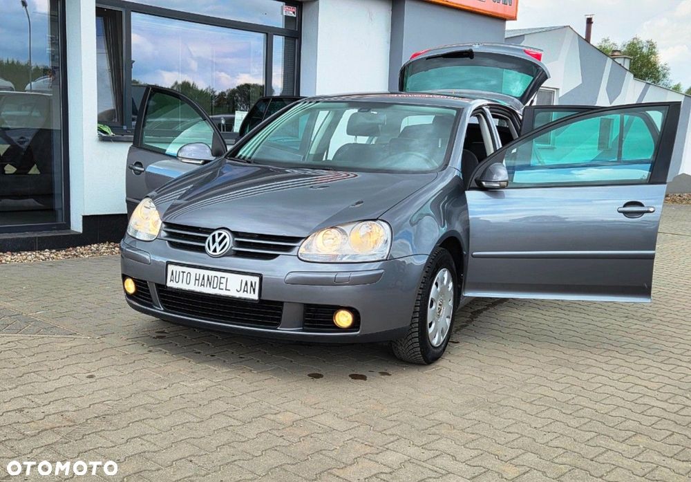 Volkswagen Golf - 16