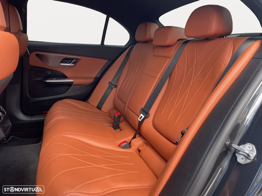 Mercedes-Benz C 300 d AMG Line - 15