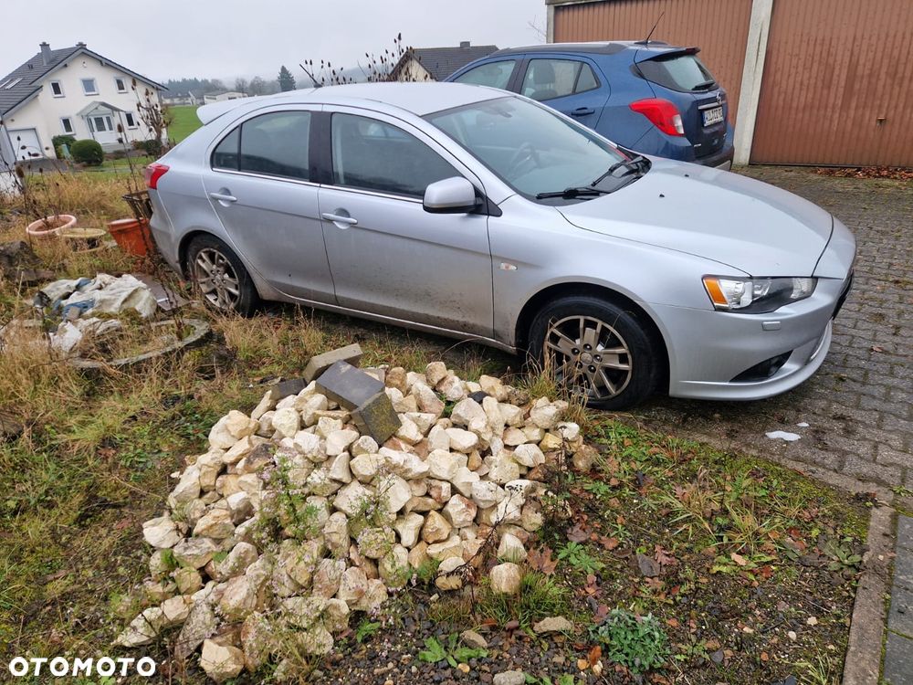 Mitsubishi Lancer 1.6 - 8