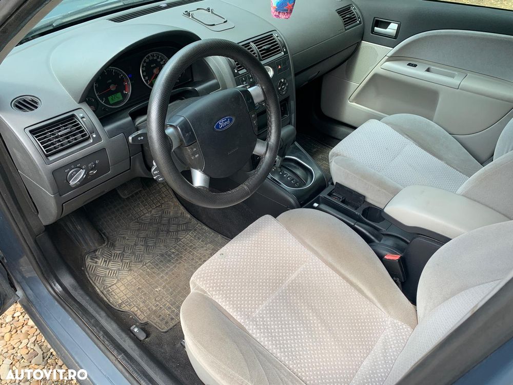Ford Mondeo Wagon 2.0 Aut. Trend - 6