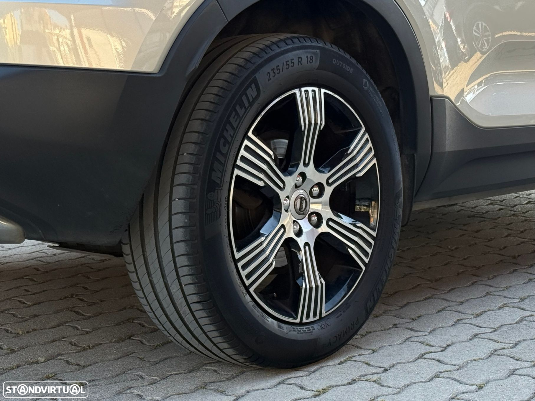 Volvo XC 40 1.5 T3 Inscription Tech Edition - 6