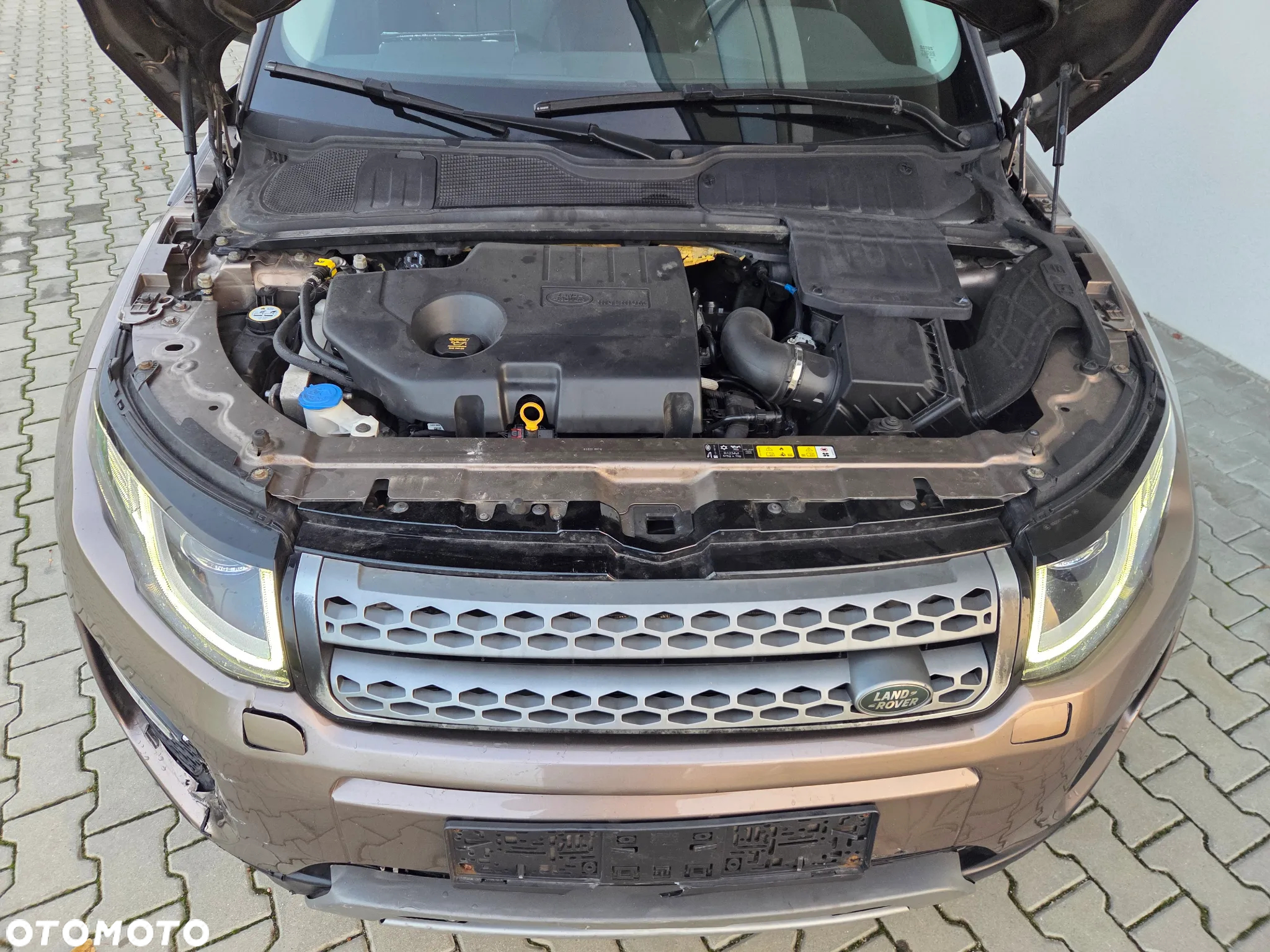 Land Rover Range Rover Evoque - 21