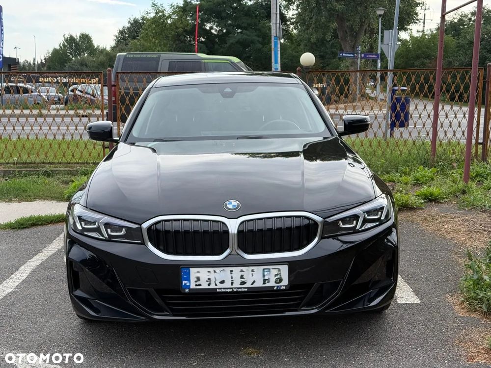 BMW Seria 3 318i - 3
