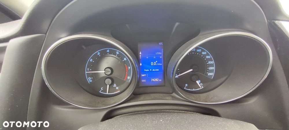 Toyota Auris 1.6 Classic Plus - 9