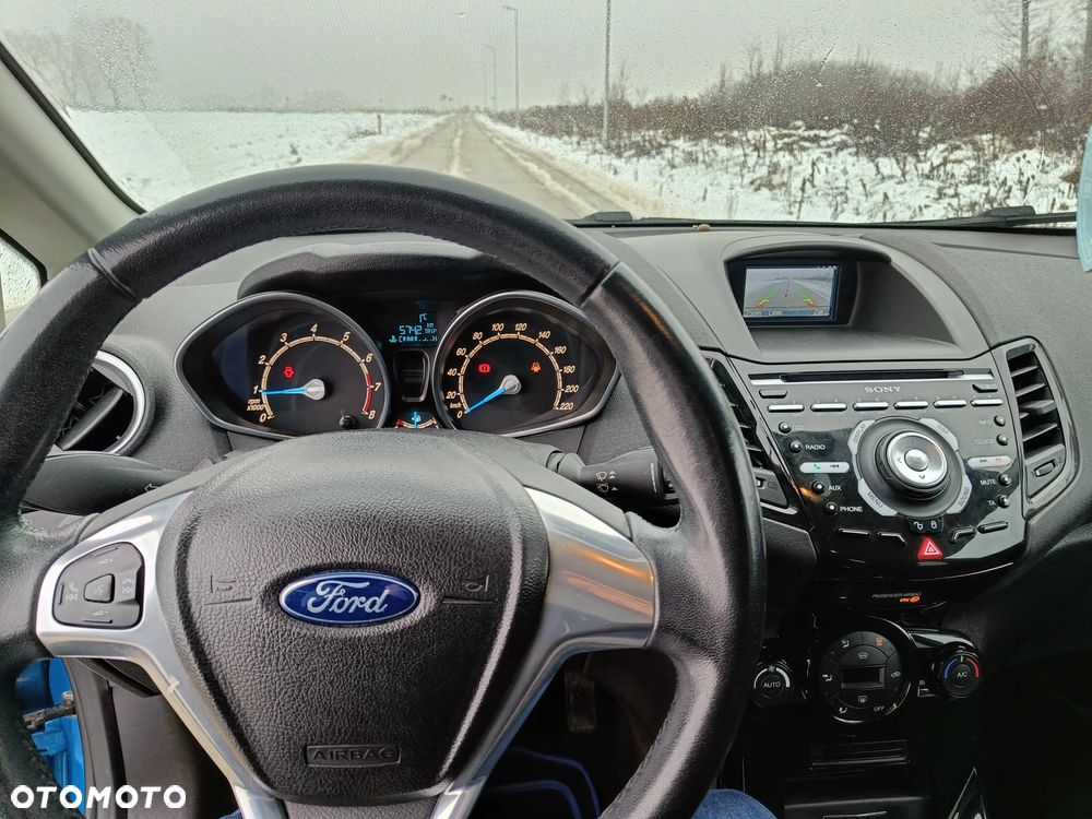 Ford Fiesta 1.4 Titanium X - 14