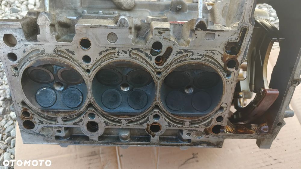 Audi A6 A8 a4 3.2 fsi BPK AUK Głowica Silnika Kompletna Lewa Prawa - 11