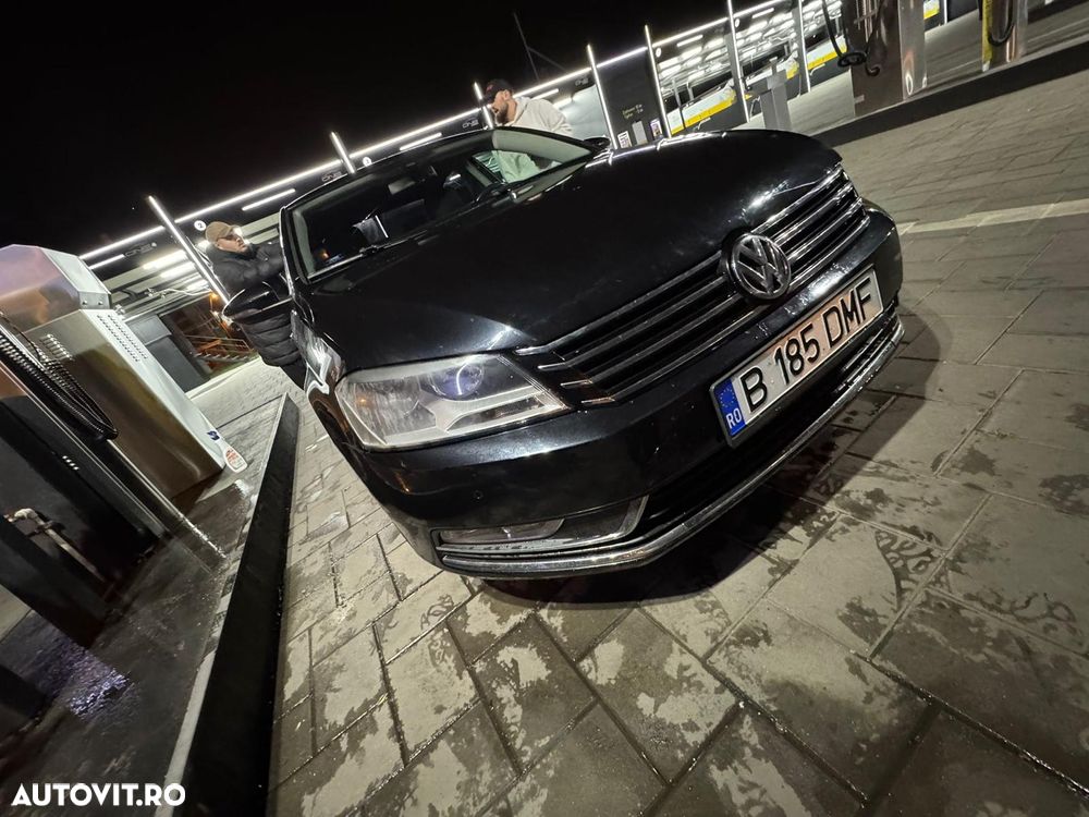 Volkswagen Passat - 10