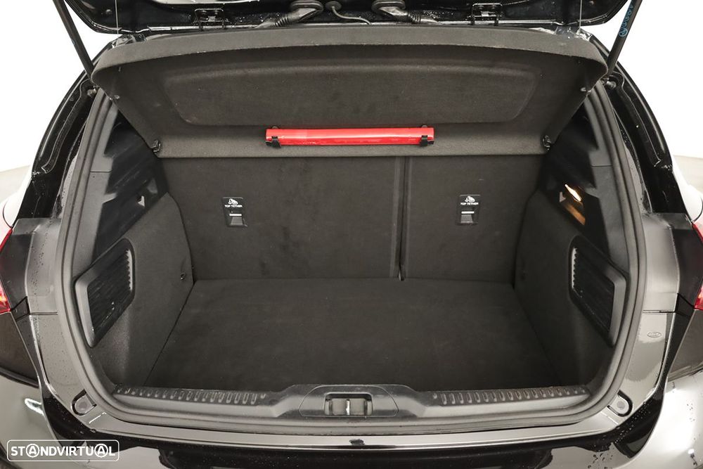 Ford Focus 1.0 EcoBoost MHEV ST-Line - 22
