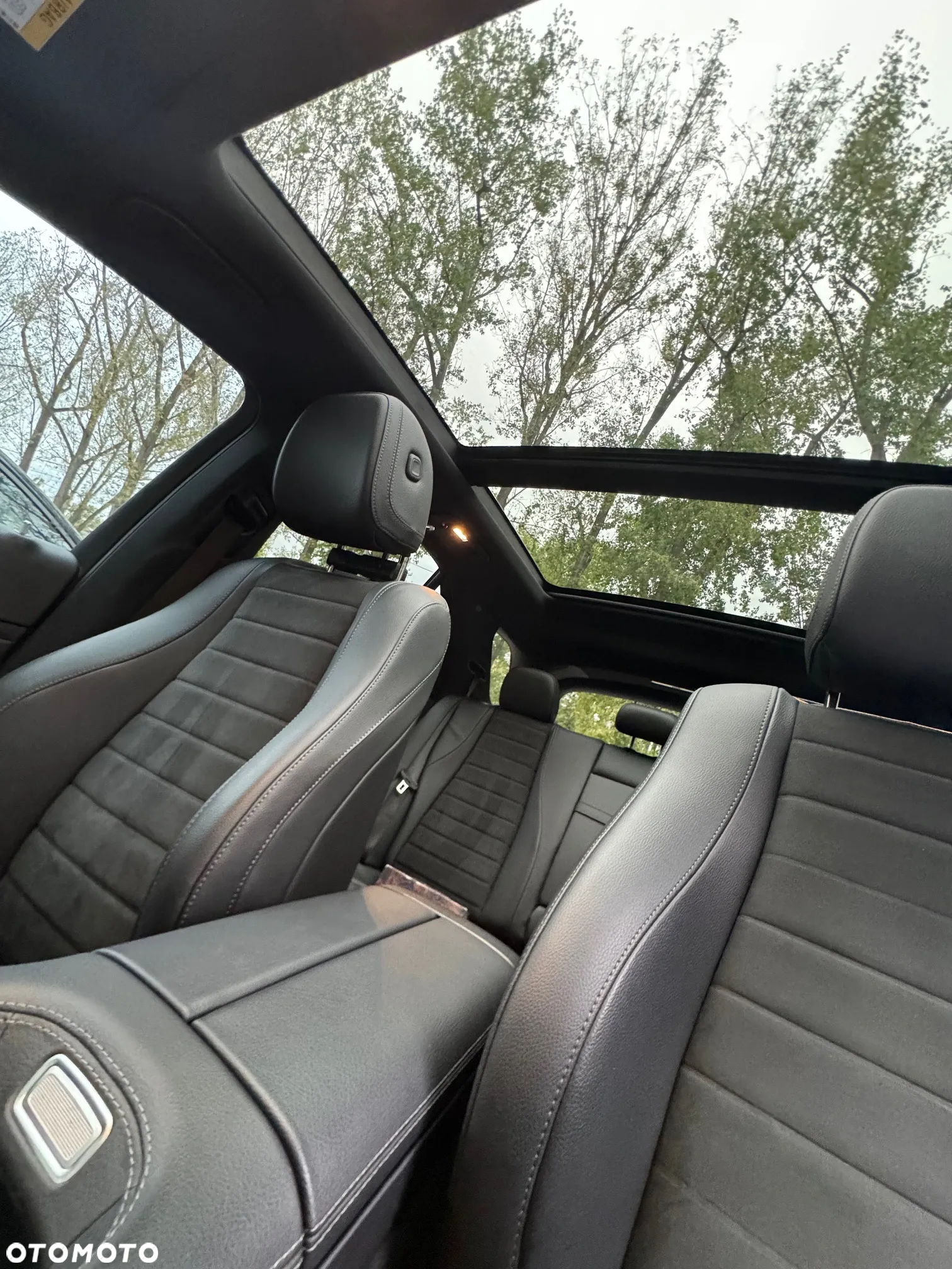 Mercedes-Benz GLE - 11
