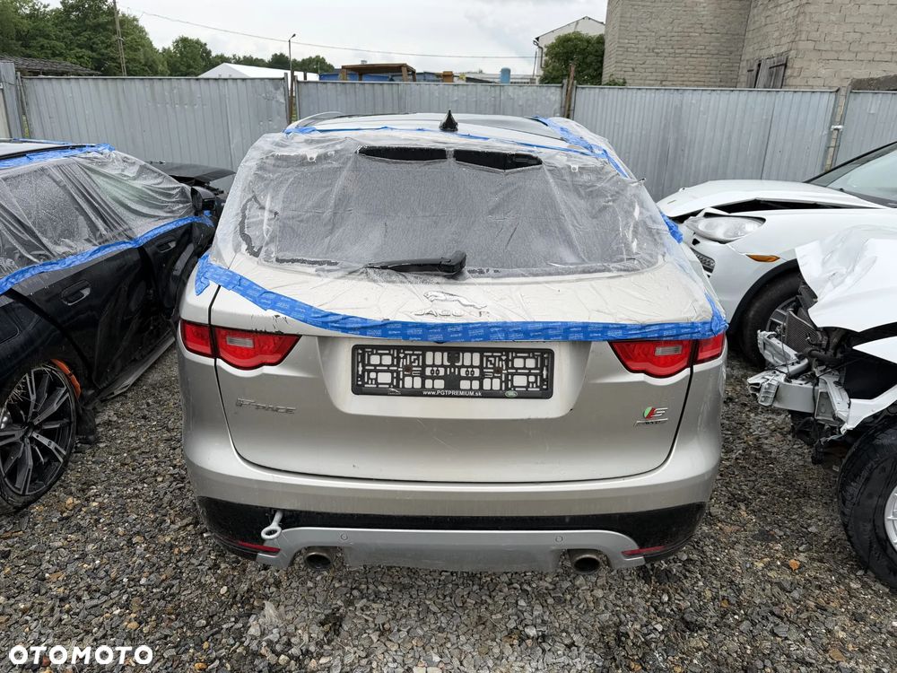 Jaguar F-Pace 30d AWD S - 2