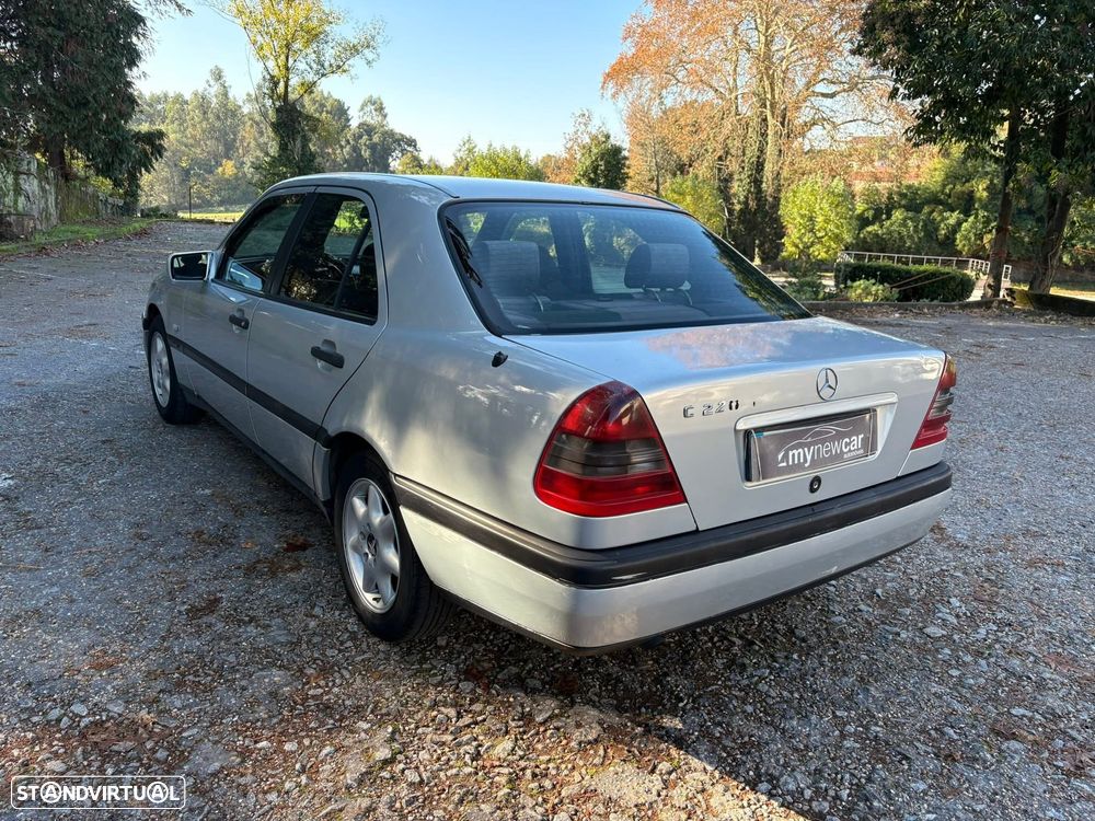Mercedes-Benz C 220 D Elegance - 10