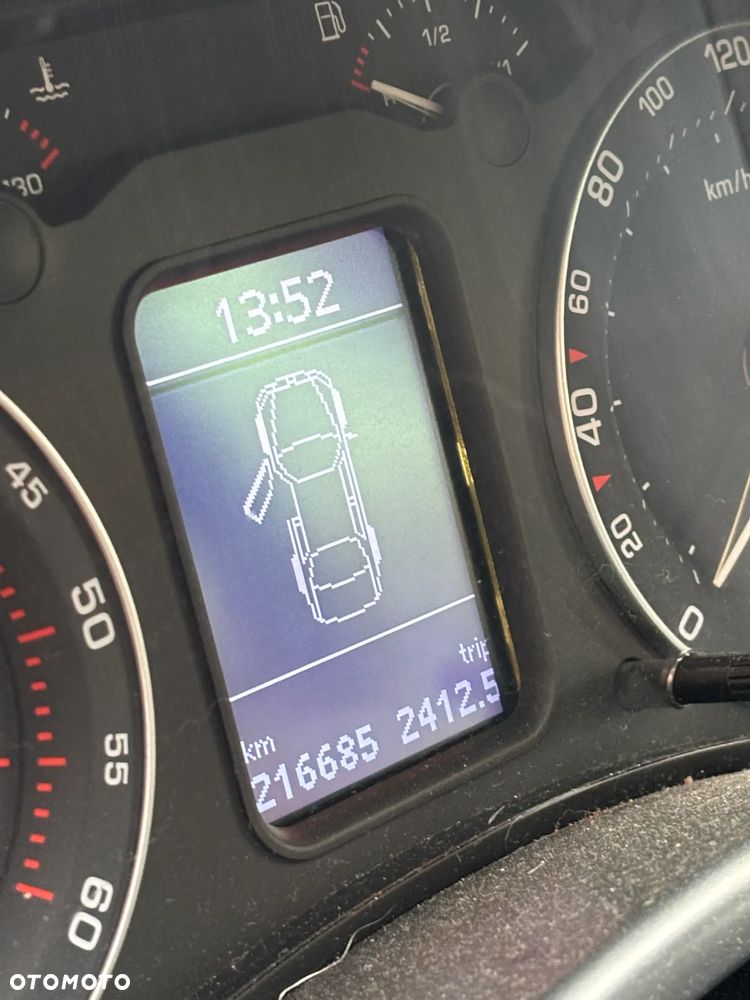 Skoda Octavia Scout 2.0 TDI DPF - 16