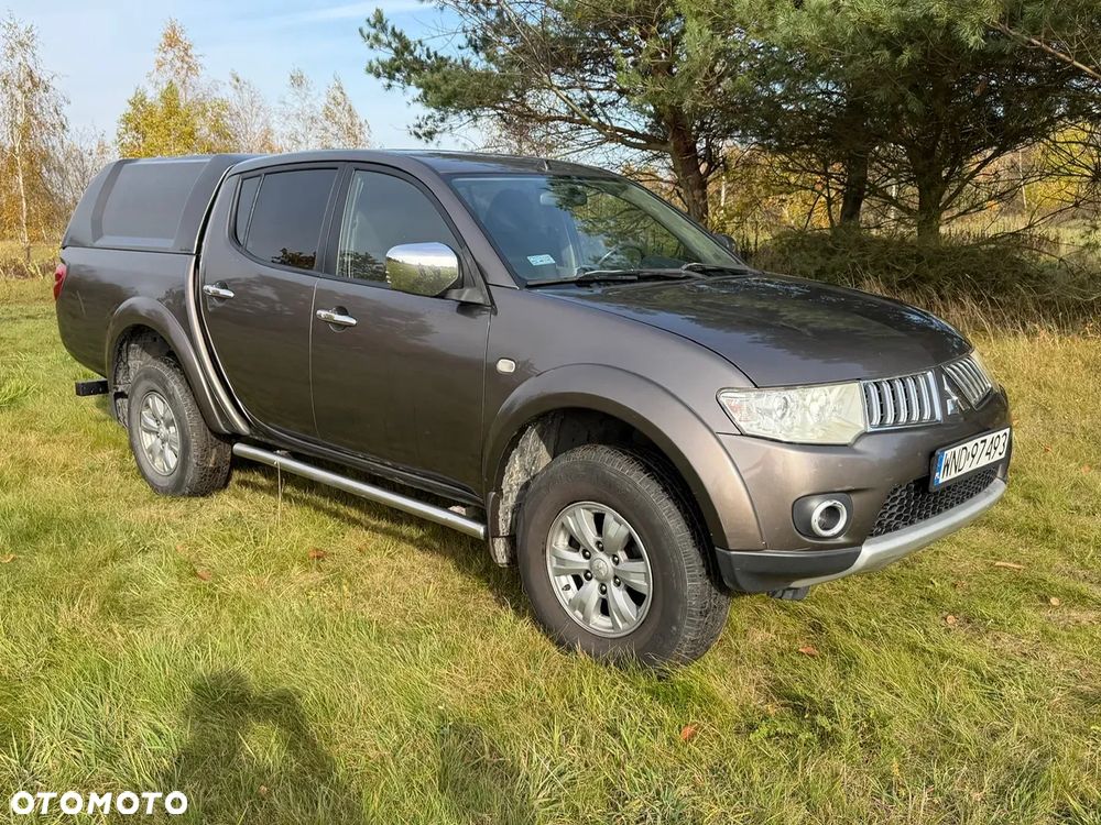 Mitsubishi L200 2012 photo 3