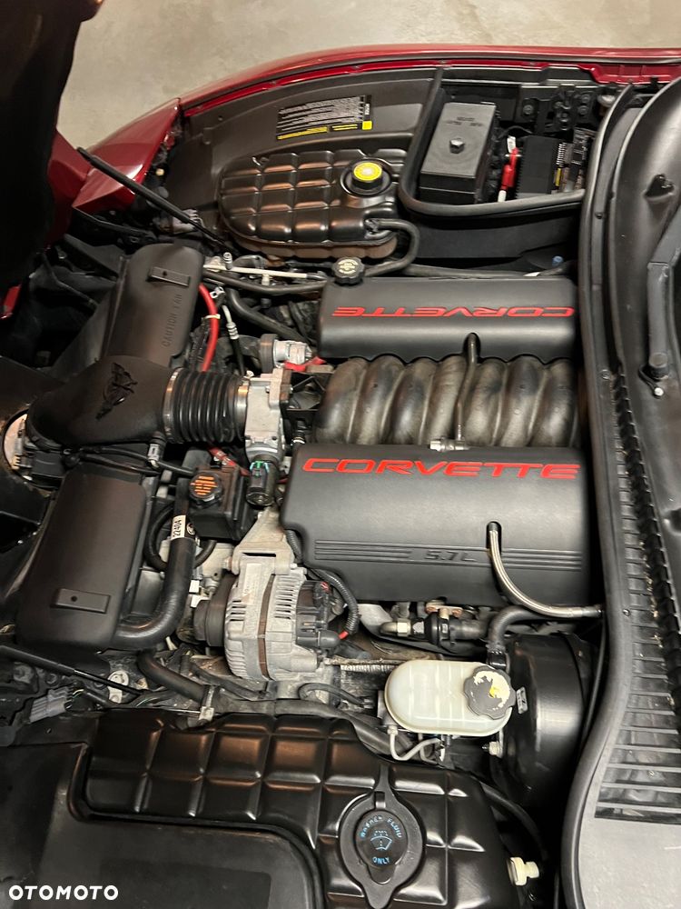 Chevrolet Corvette ver-convertible-5-7 - 8
