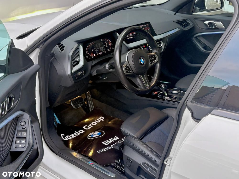 BMW Seria 2 218i M Sport - 12