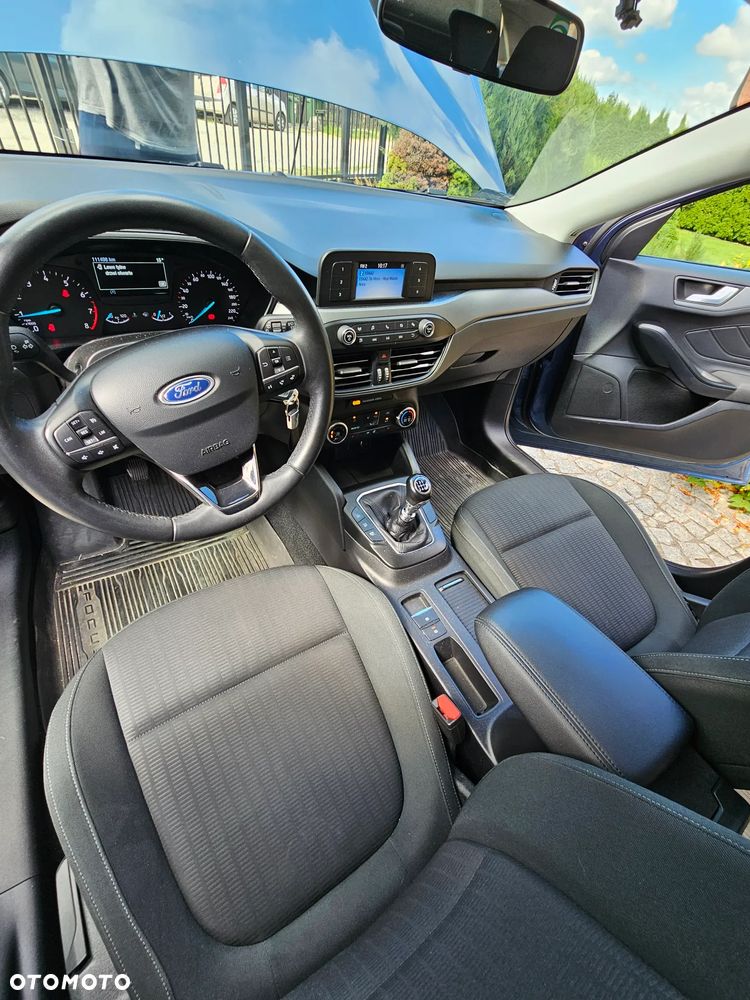Ford Focus 1.0 EcoBoost Trend Edition - 8