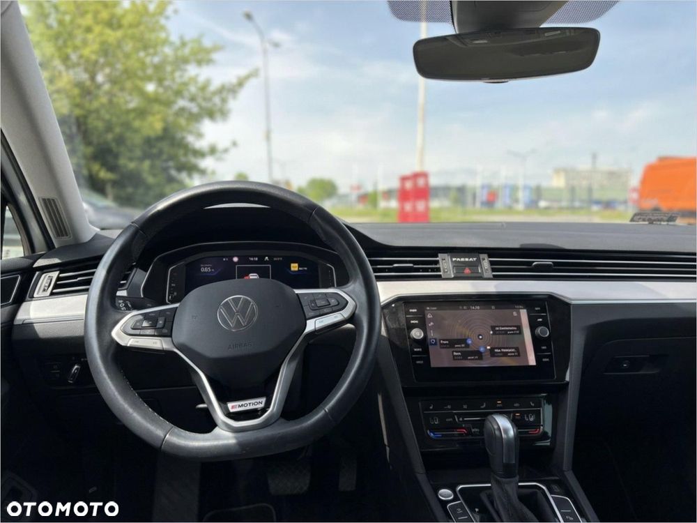 Volkswagen Passat 2.0 TDI 4Mot Elegance DSG - 13