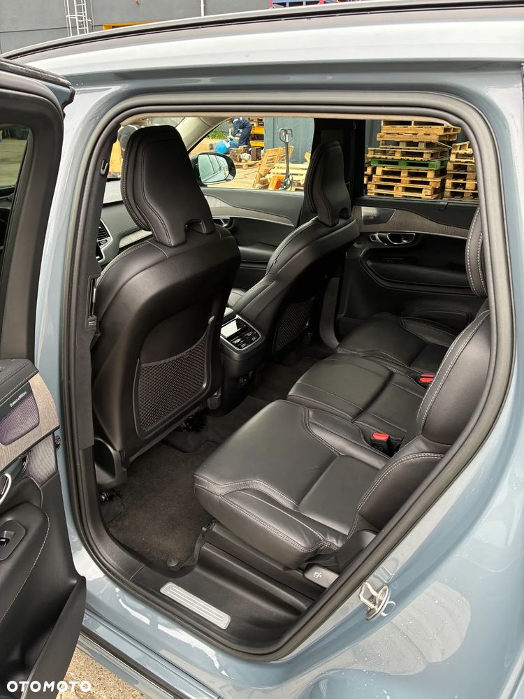 Volvo XC 90 B5 D AWD Ultimate Dark 7os - 11