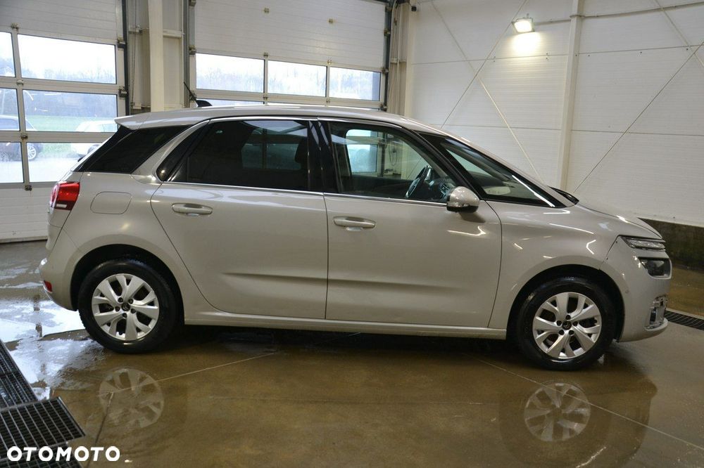 Citroën C4 Picasso - 8
