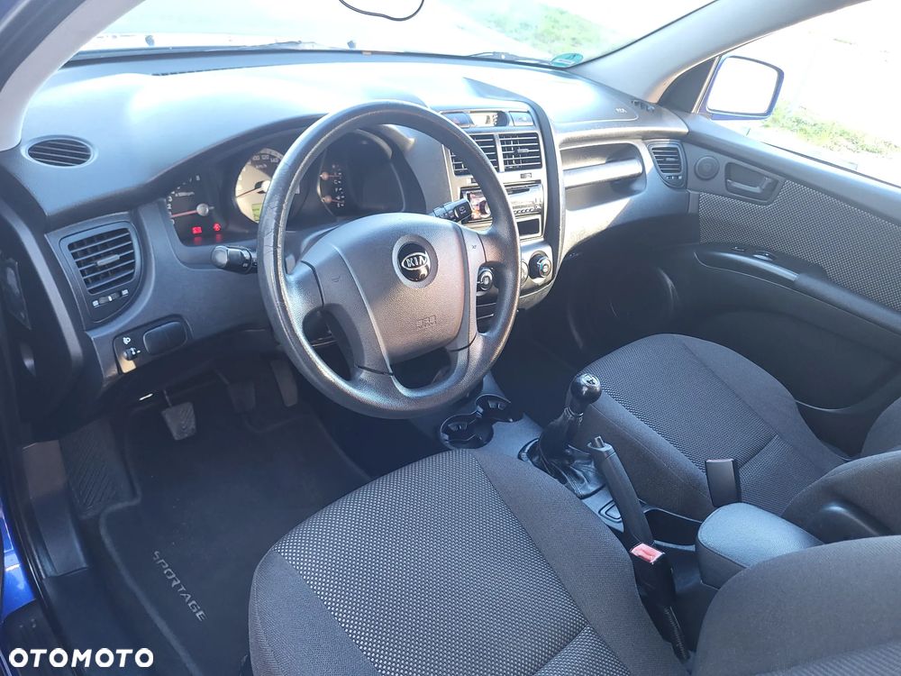 Kia Sportage 2.0 2WD Attract - 9