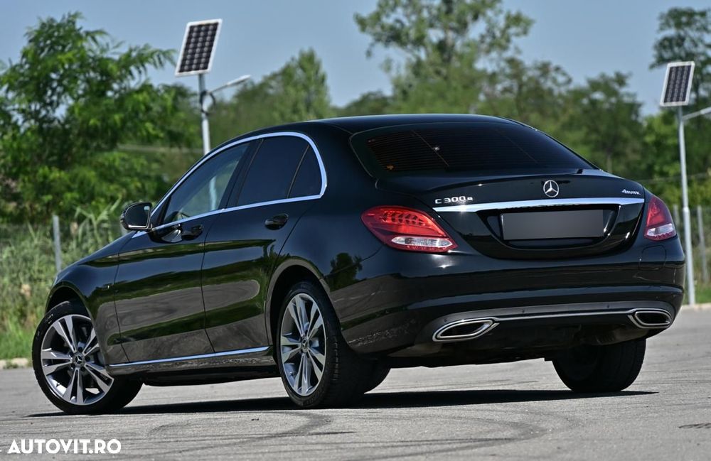 Mercedes-Benz C - 31