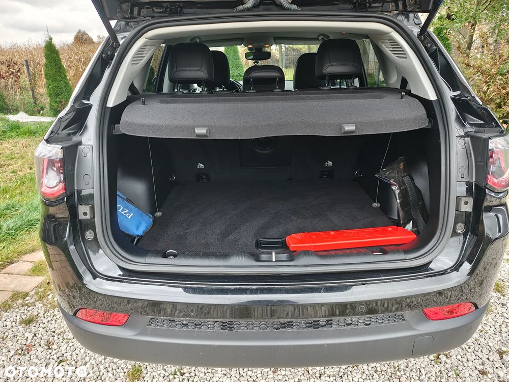 Jeep Compass 1.4 TMair Limited 4WD S&S - 9