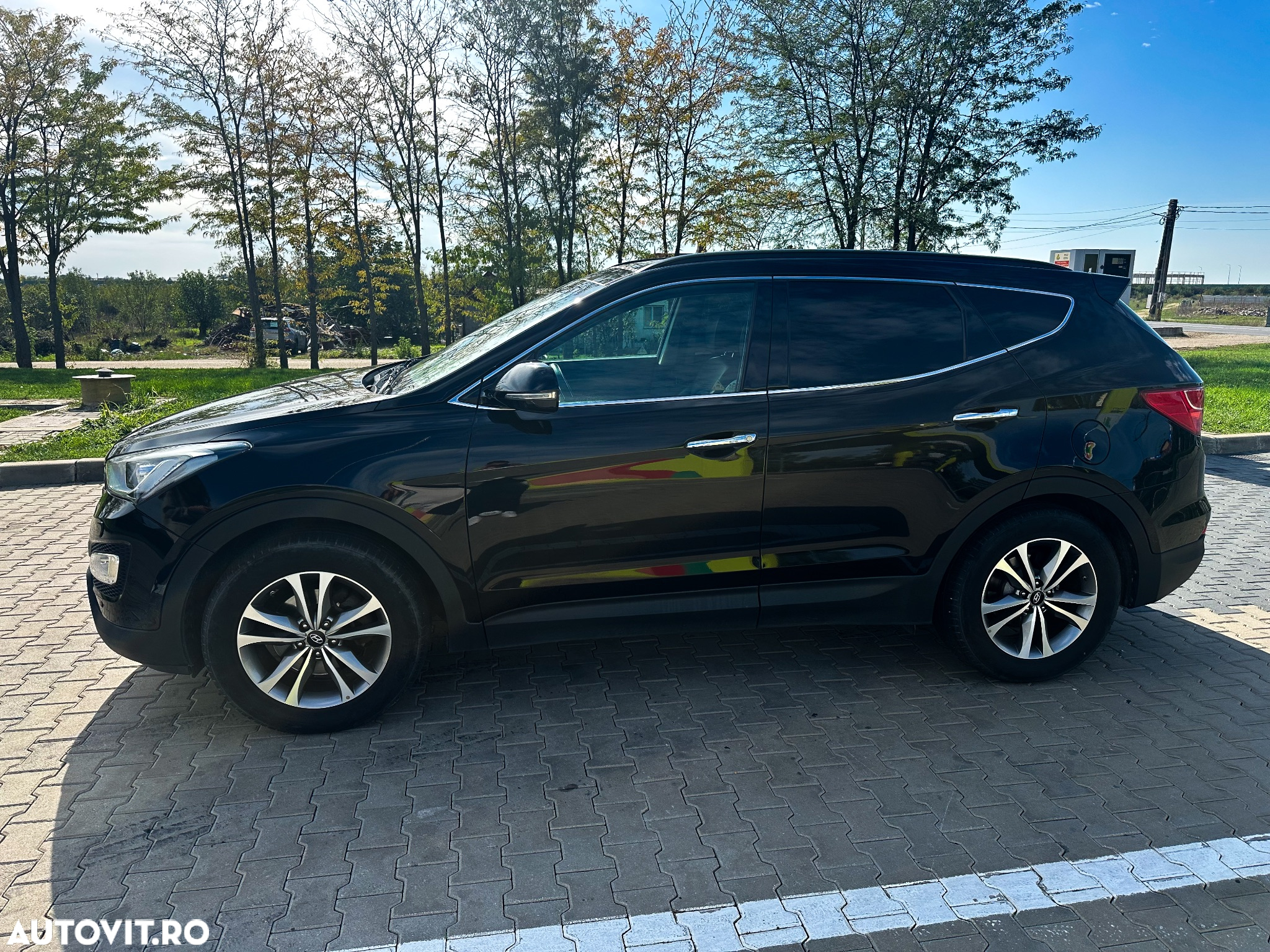 Hyundai Santa Fe - 2