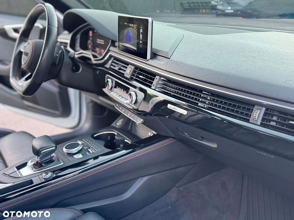 Audi A4 Limousine 2.0 TFSI quattro S tronic sport - 29